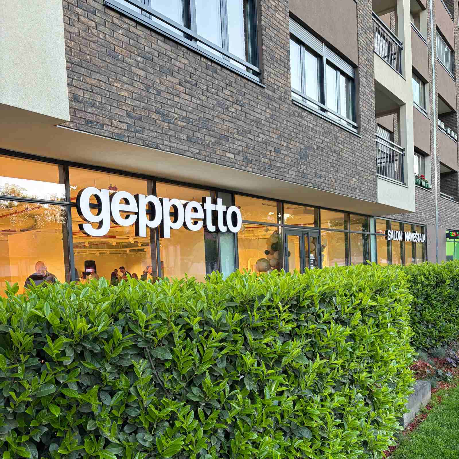 Geppetto salon nameštaja Novi Beograd eksterijer